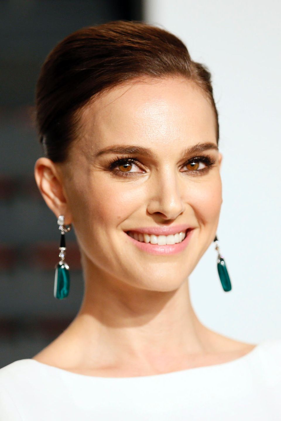 Behind ‍the ​Scenes: Natalie Portman's ‍Stunning Bridal ⁤Gown‌ Revealed