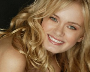 Sara_Paxton